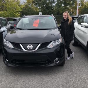 Meet your Posher, Daynah